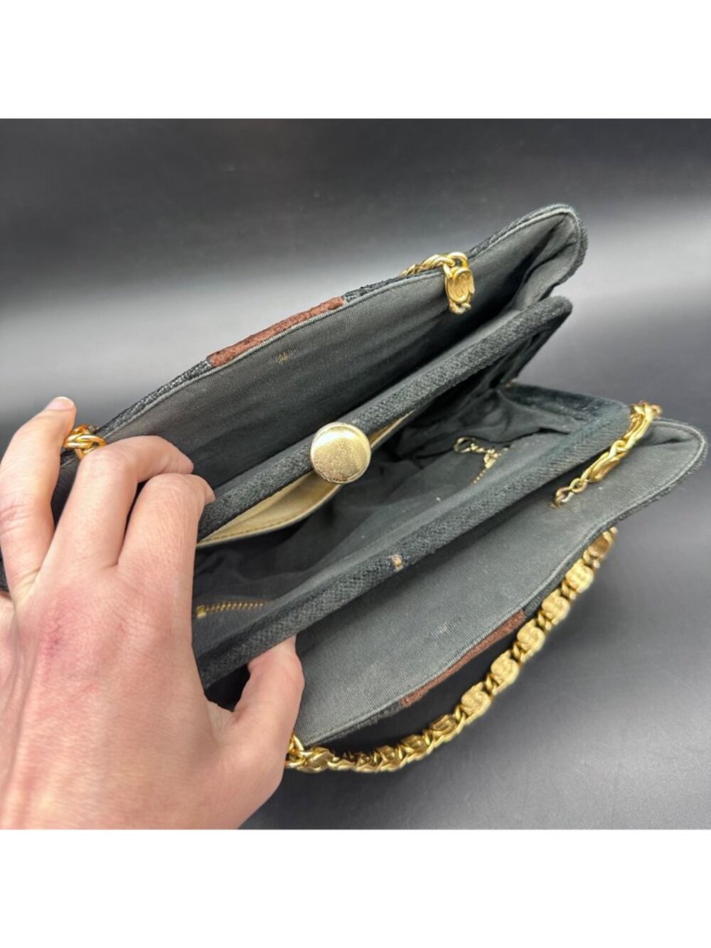 Vintage Black Brown Purse Crown Lewis Gold Chain Handles Mid Century Handbag - Picture 8 of 16